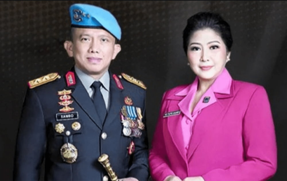 Ferdy Sambo and his wife, Putri Candrawati