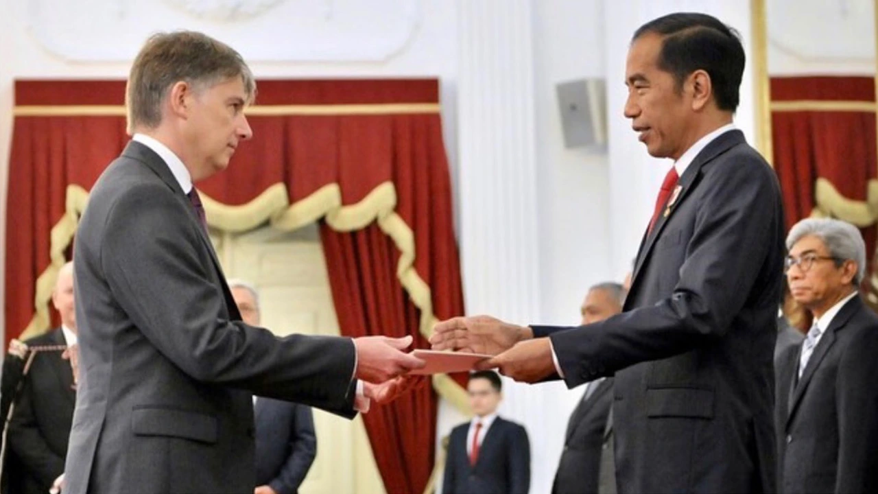 Owen Jenkins, Jokowi