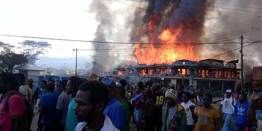 Civil unrest in Wamena, Papua, went violent