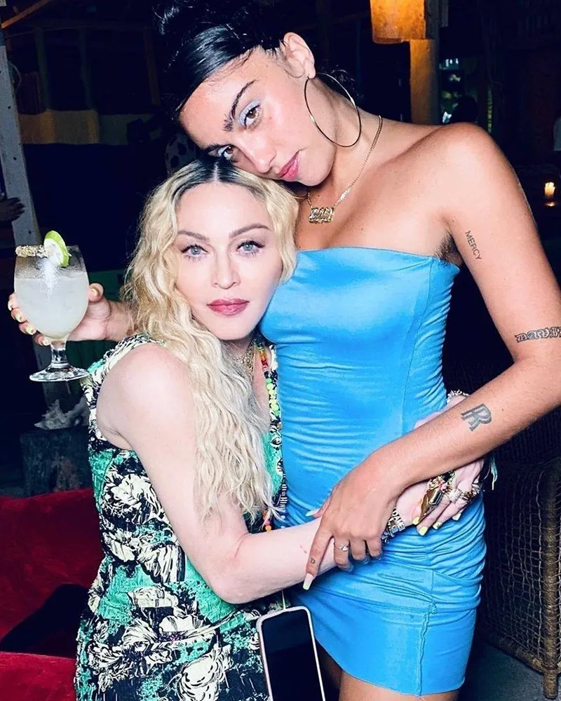 Madonna-Lourdes